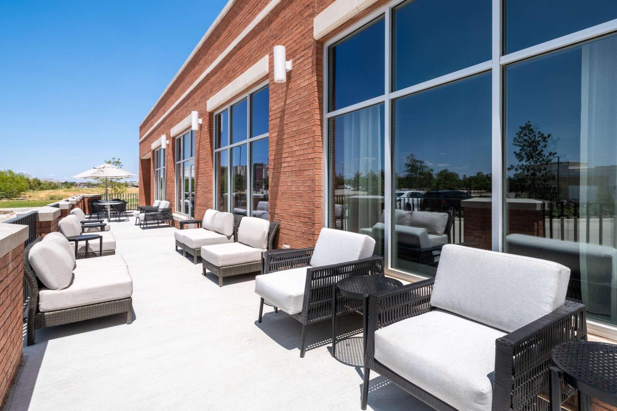 Hyatt Place Fort Worth-Alliance Town Center Exterior photo